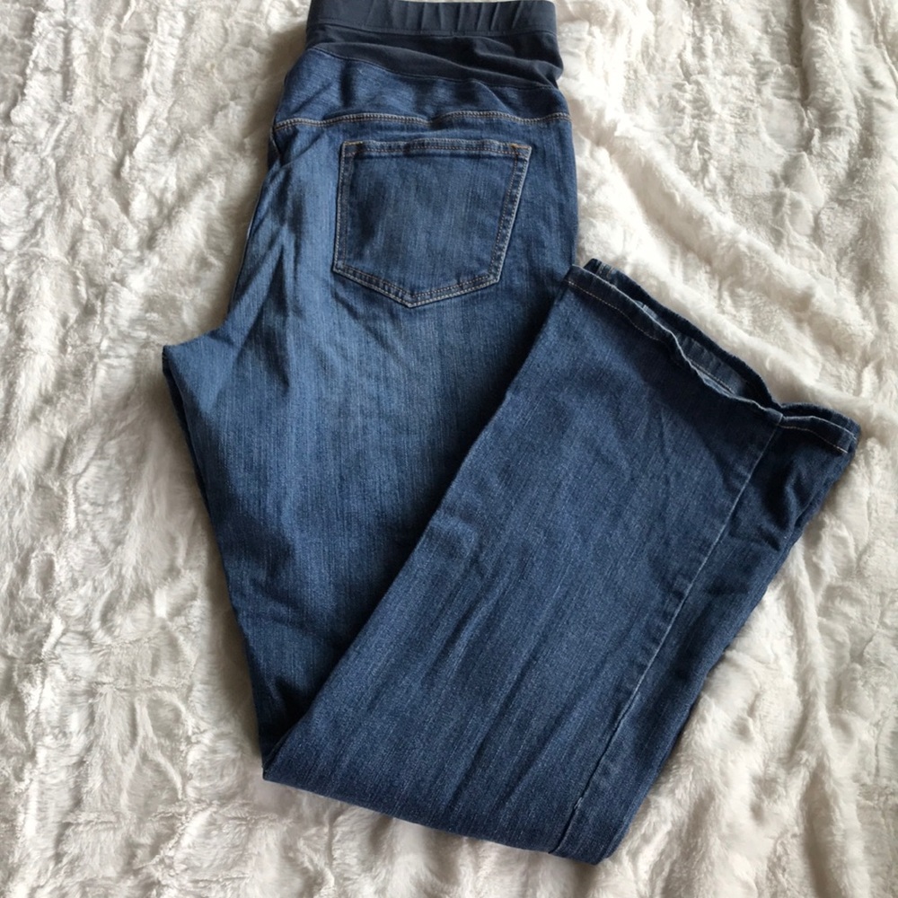 Maternity jeans old navy